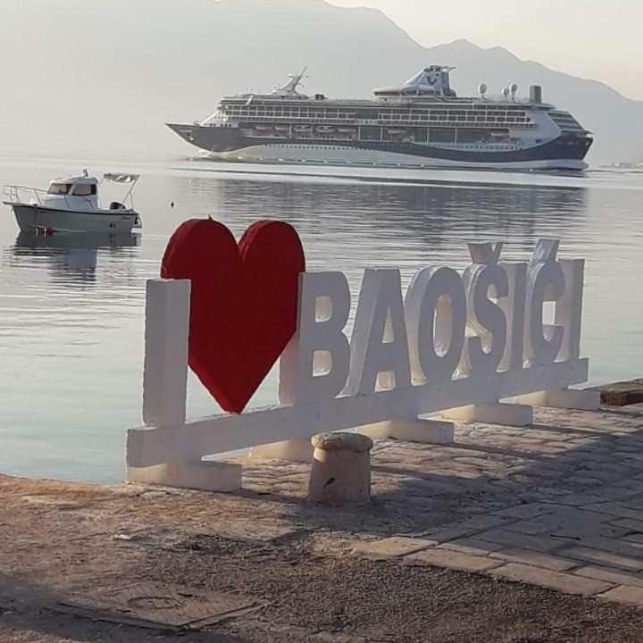 Apartman Gušt Herceg Novi Exteriér fotografie