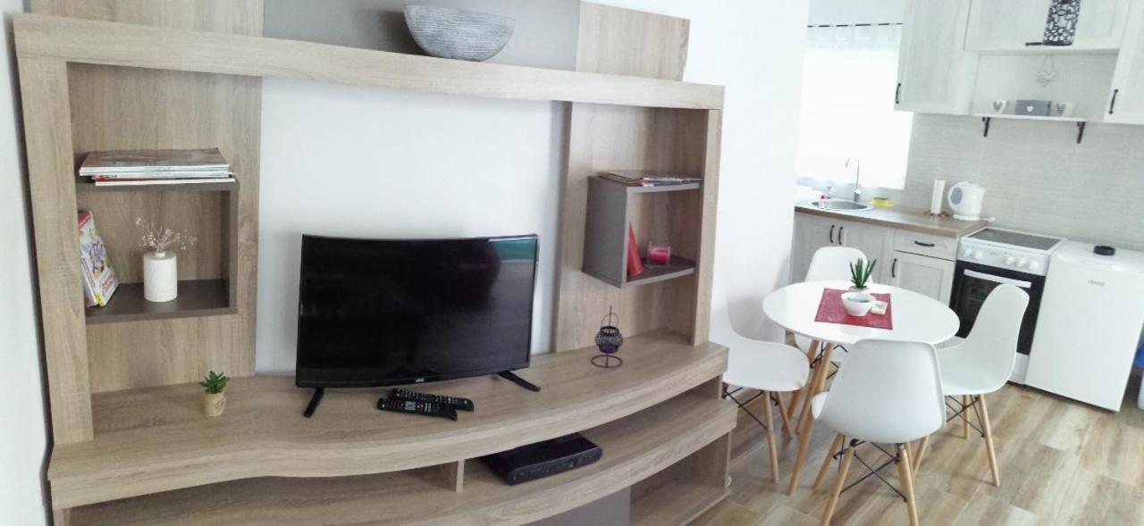 Apartman Gušt Herceg Novi Exteriér fotografie